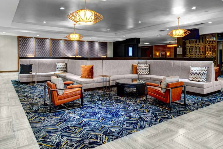DoubleTree by Hilton Hotel Arlington DFW South