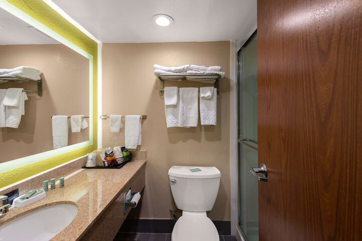 Best Western Adena Inn