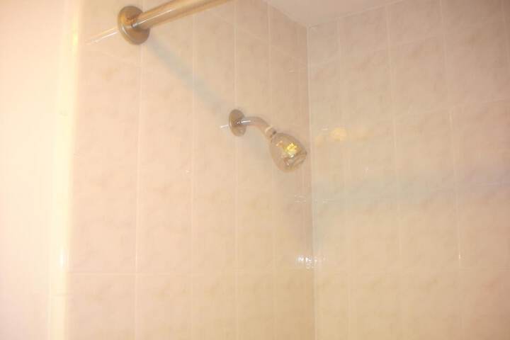 Room 14 of 34