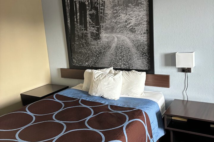 Room 38 of 56