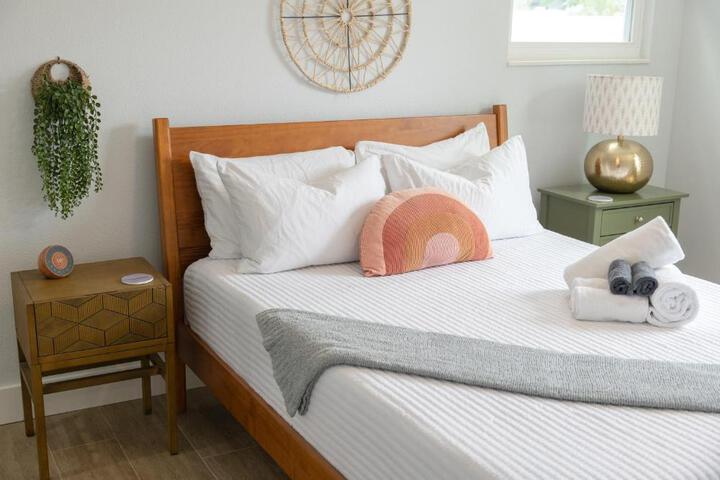 Be a Nomad - Margaret House - 2blks from the Bch