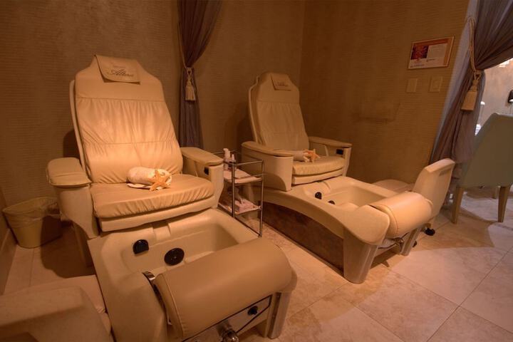 Spa 56 of 65