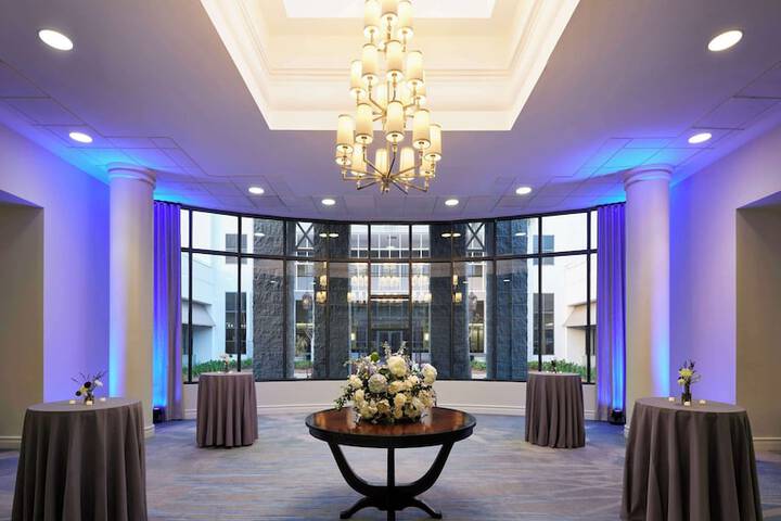 Hilton New Orleans Airport