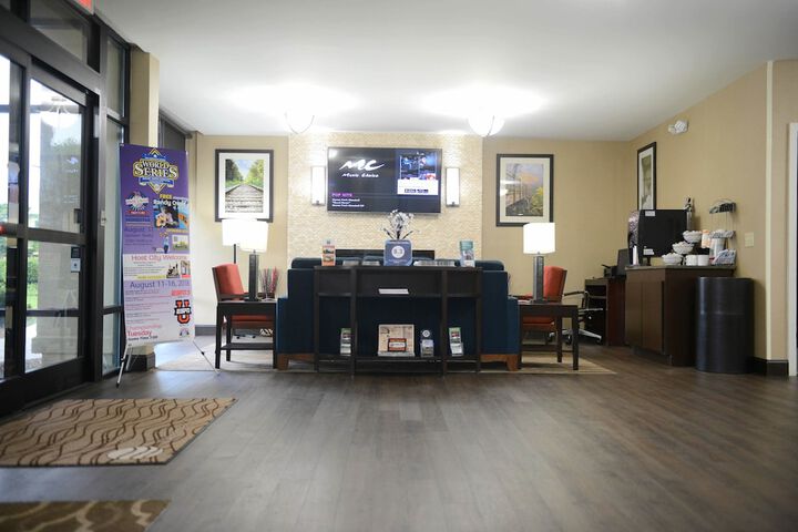Comfort Inn Shelby