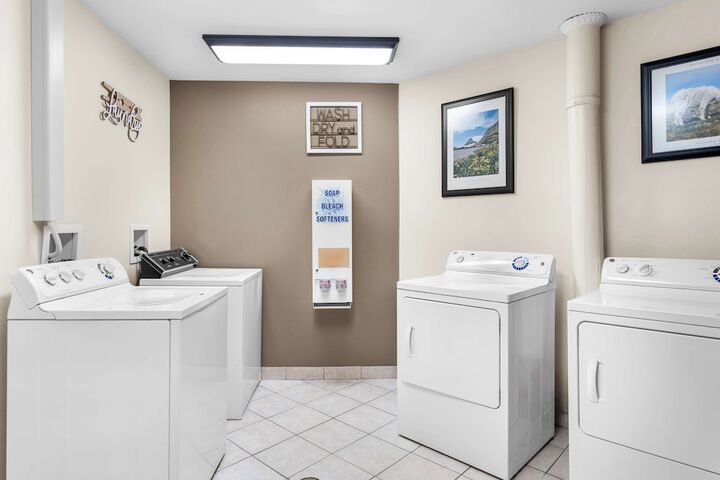 Best Western Rocky Mountain Lodge