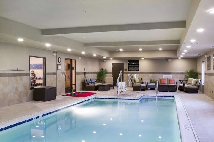Pool 7 of 37