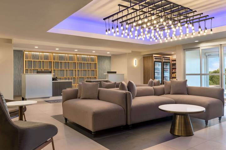 Hotel Interior 16 of 63