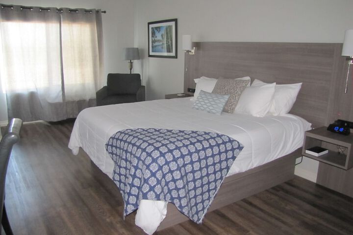 Lakes Inn at Dunvilla