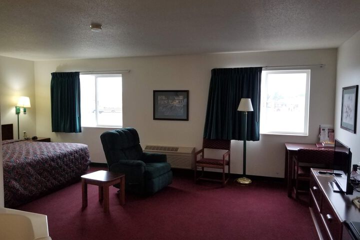 Room 140 of 232