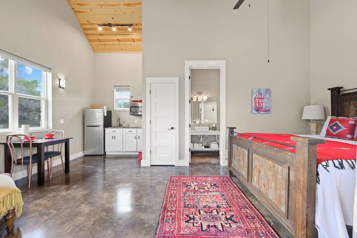 Hill Country Casitas