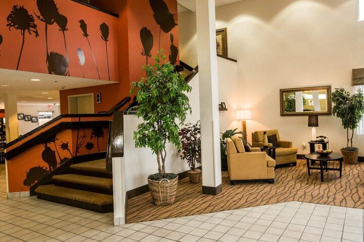 Hotel Interior 9 of 29