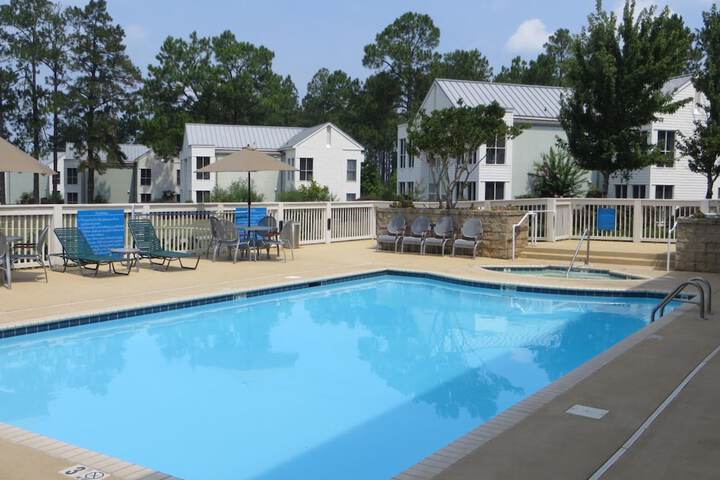 Pool 16 of 47
