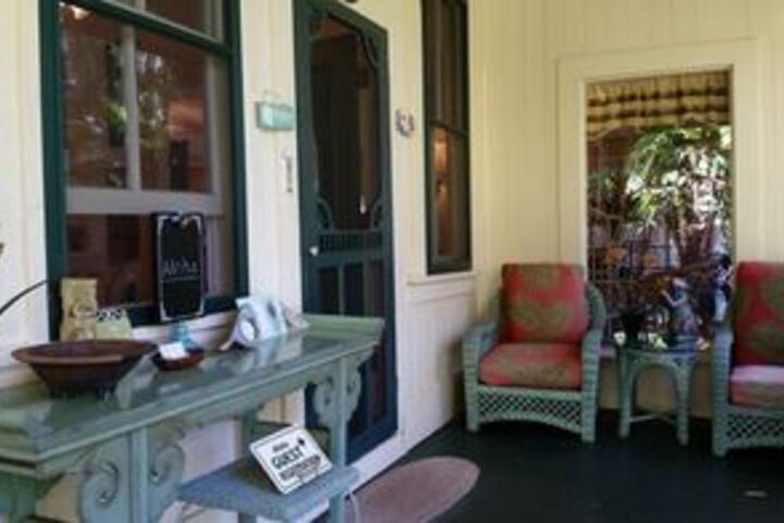 Haiku Plantation Inn Bed & Breakfast