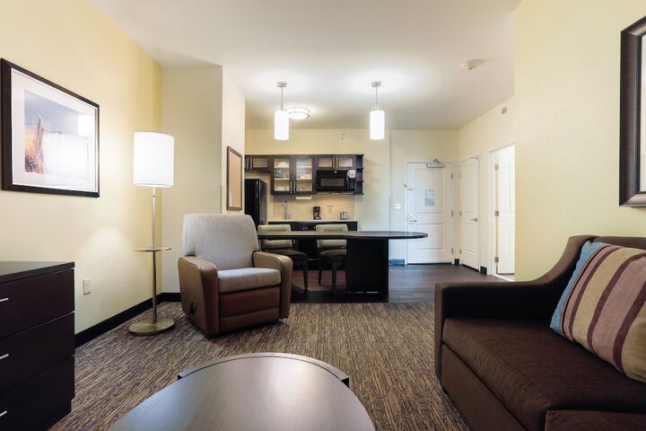 Room 48 of 59