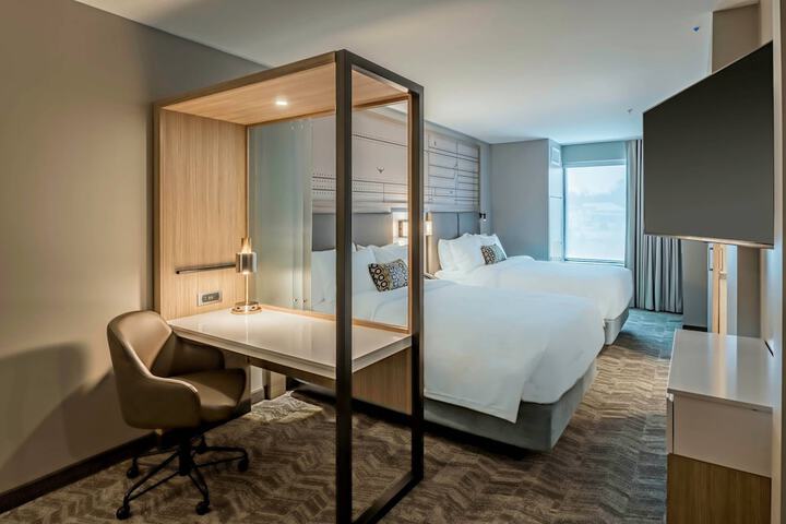 Room 11 of 75