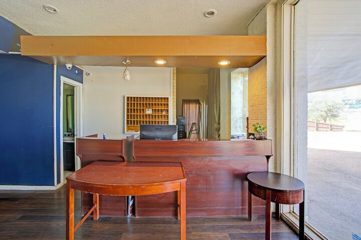 Sunset Inn Flatonia I 10 by Hotel O