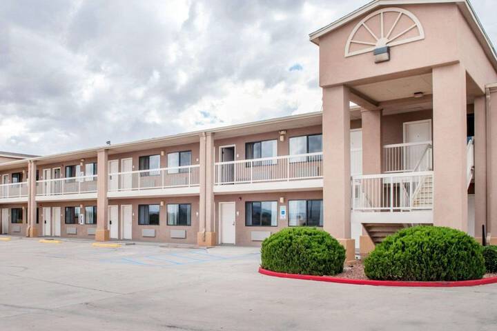 Hotel 2 of 44