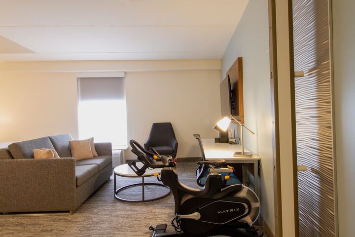 Room 51 of 103