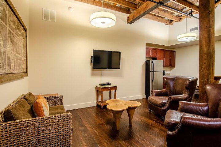 Jackson Park Inn an Ascend Collection Hotel
