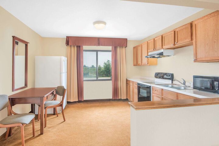 Room 9 of 21