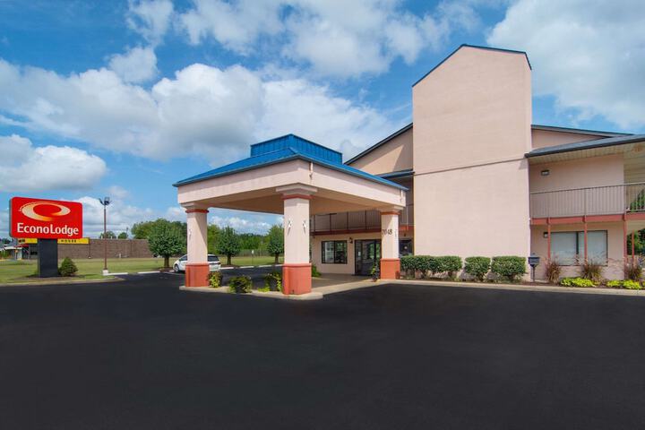 Hotel 2 of 29