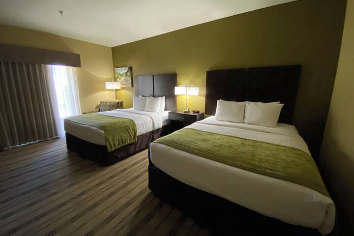 Room 10 of 38