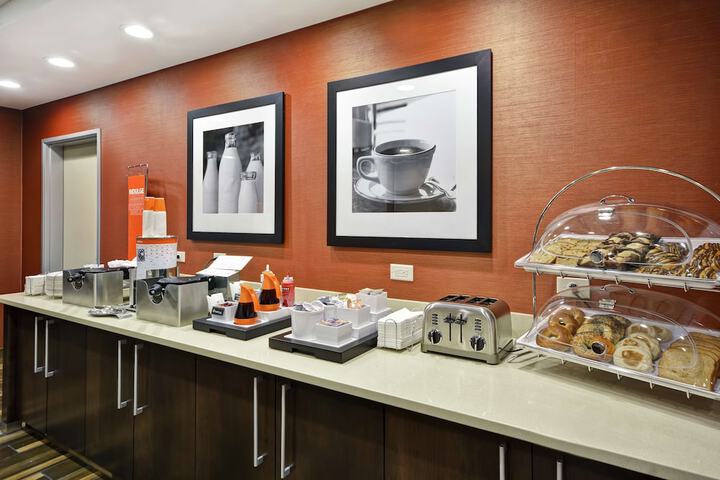 Breakfast/Coffee Service 36 of 43