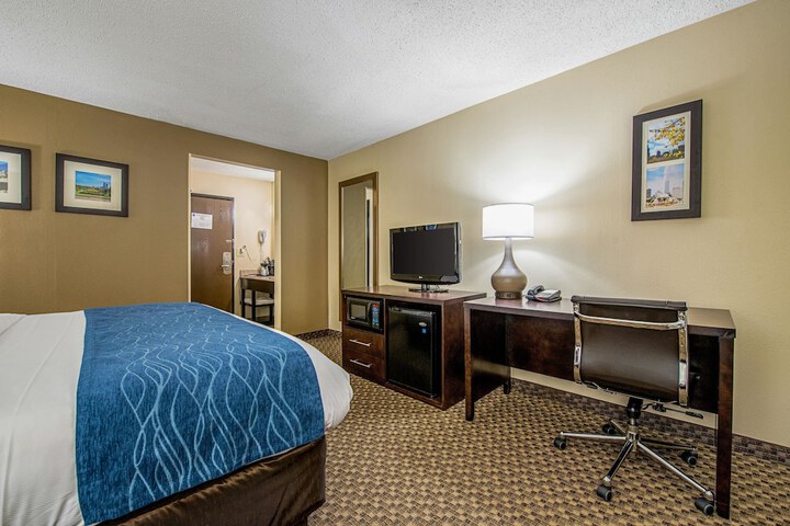 Room 17 of 31