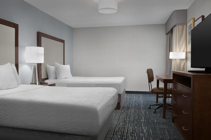 Homewood Suites by Hilton Newark-Cranford
