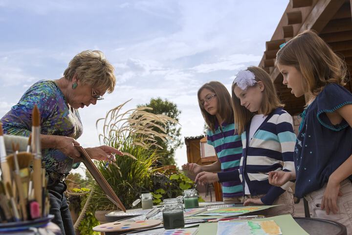 Childrens Activities 127 of 138