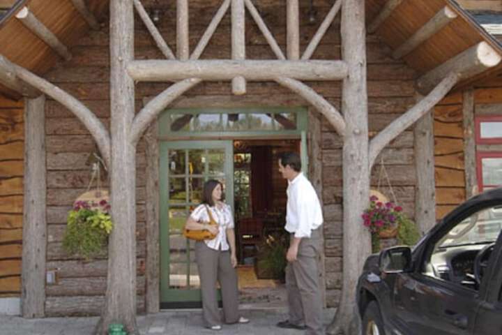 Hotel 5 of 35