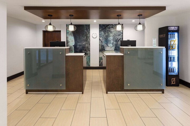 Hotel Interior 19 of 44