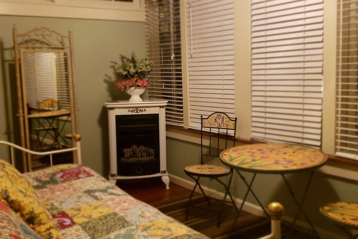 Vandiver Inn