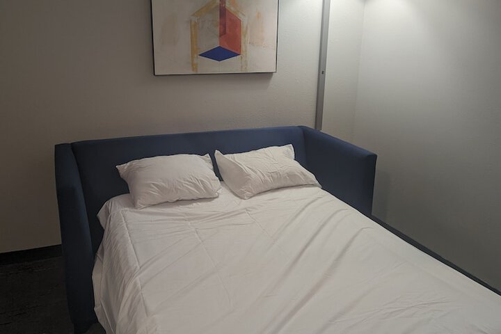 Room 29 of 53