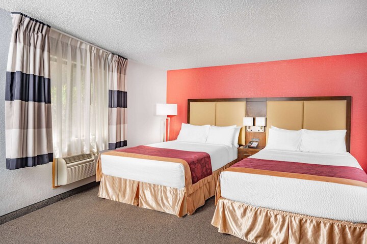 Ramada by Wyndham Keystone Near Mt. Rushmore