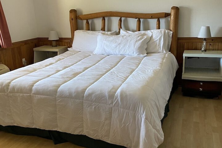 Room 8 of 14