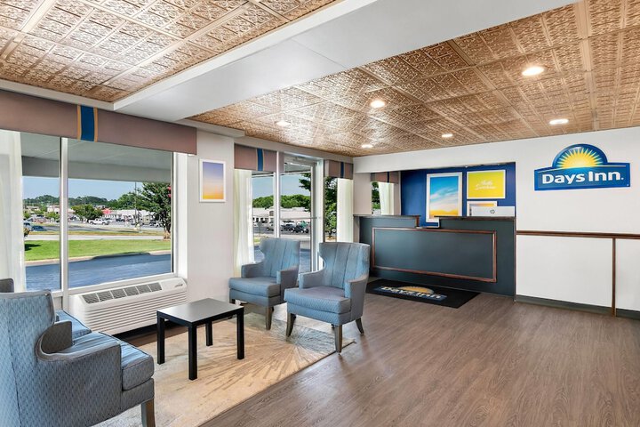 Days Inn by Wyndham Seneca / Clemson Area