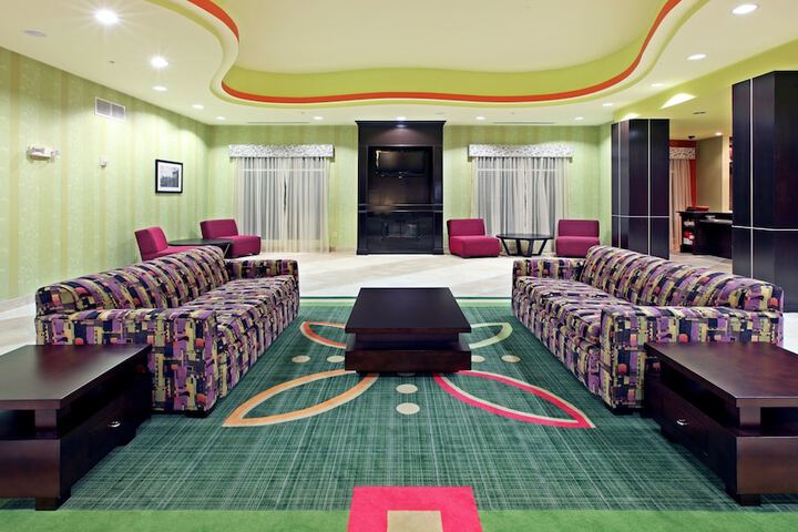 Holiday Inn Garland by IHG
