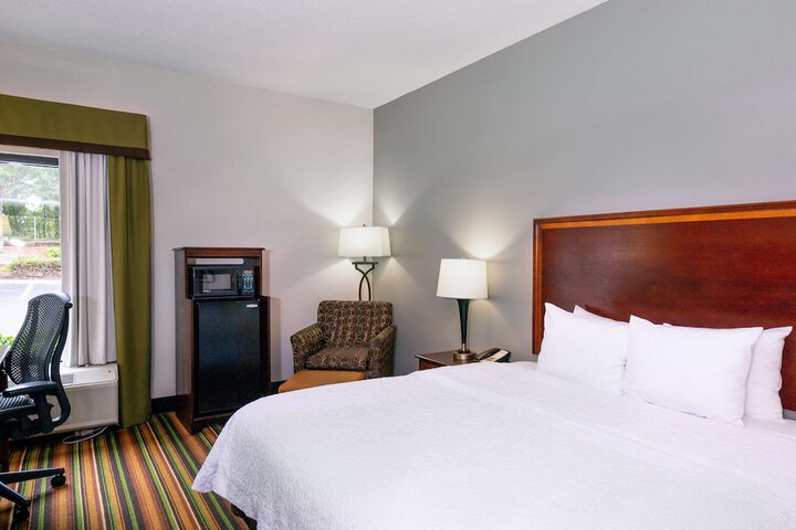 Hampton Inn Winston-Salem Hanes Mall