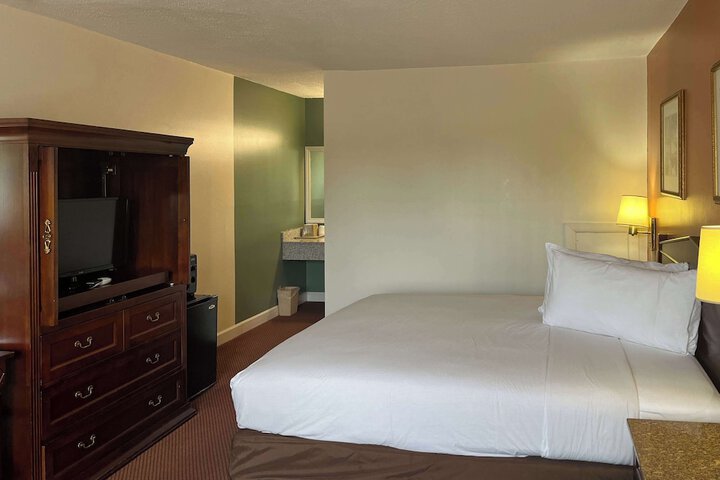 Room 20 of 31