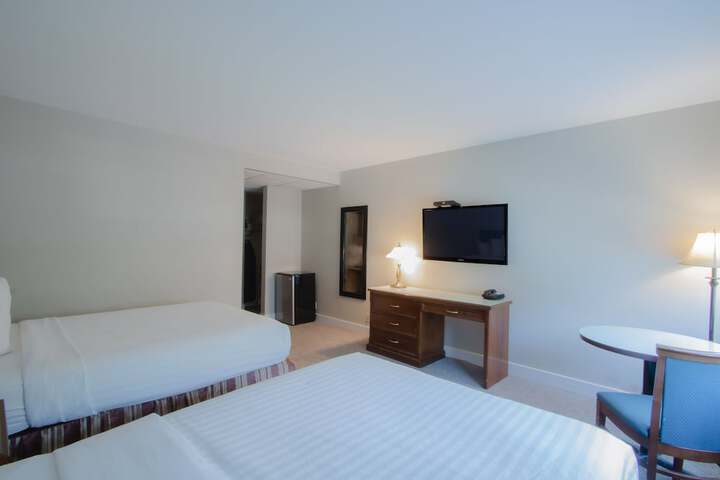 Room 13 of 31