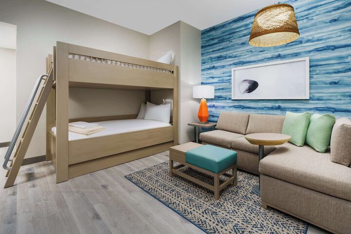 Room 15 of 64