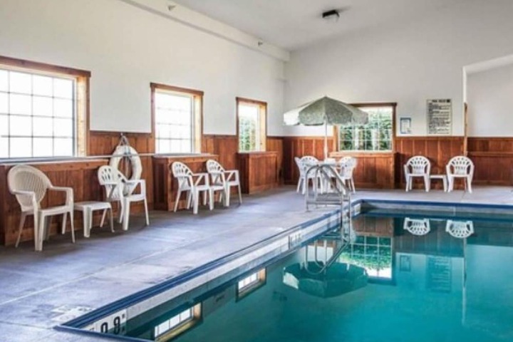 Pool 5 of 54