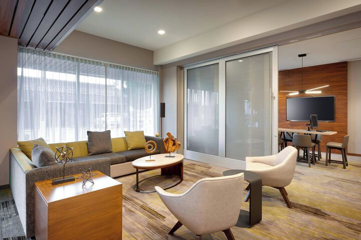 Hotel Interior 17 of 36