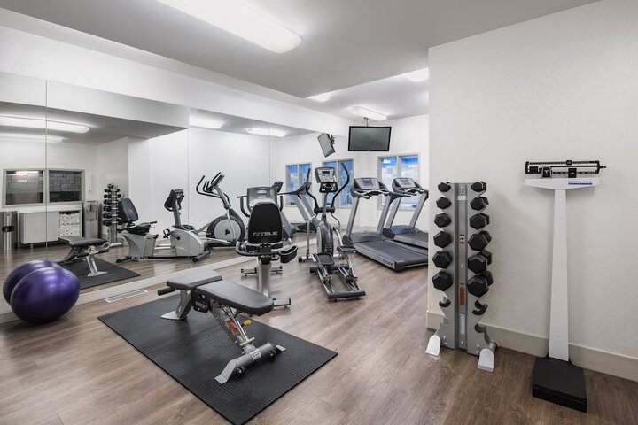 Holiday Inn Express & Suites Saskatoon Centre by IHG