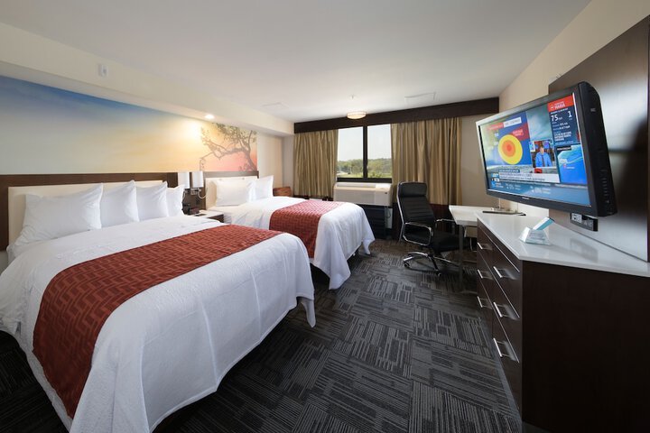 Holiday Inn Brookfield - ​​Milwaukee by IHG