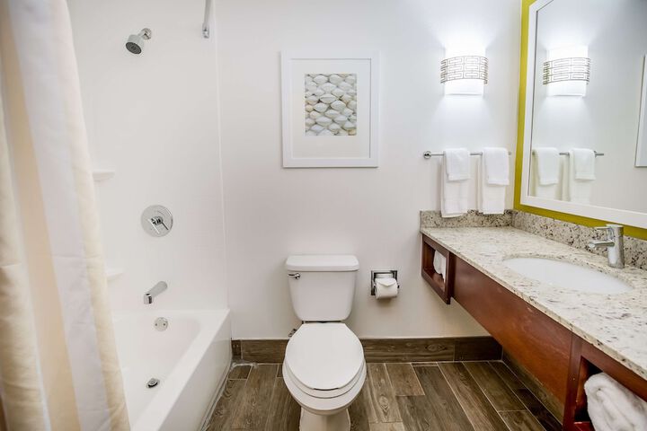 Hilton Garden Inn Orange Beach Beachfront