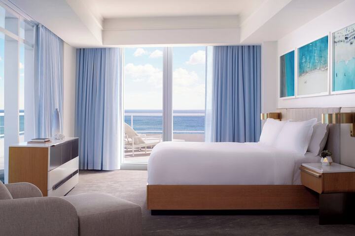 The Ritz-Carlton Fort Lauderdale