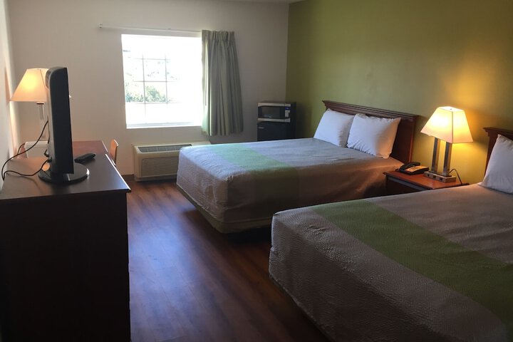 Room 19 of 35