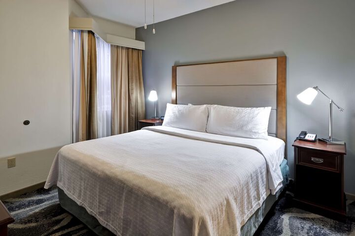 Room 22 of 51